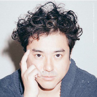 個性派俳優のムロツヨシは結婚してる?歴代彼女と生い立ち